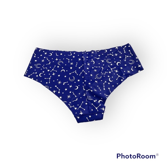 🍀Set of Victoria’s Secret seamless cheeky panties - Picture 8 of 9